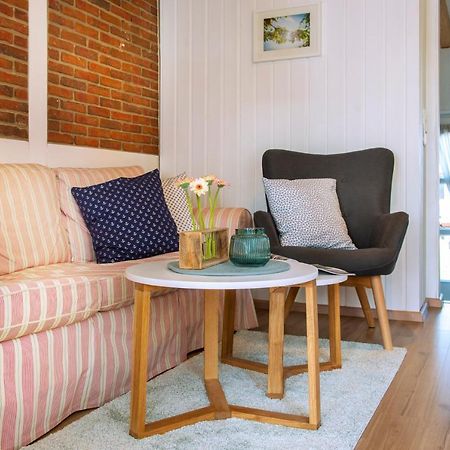 Deichkroenchen Ferienwohnung Altes Land Hamburg Jork Exterior foto